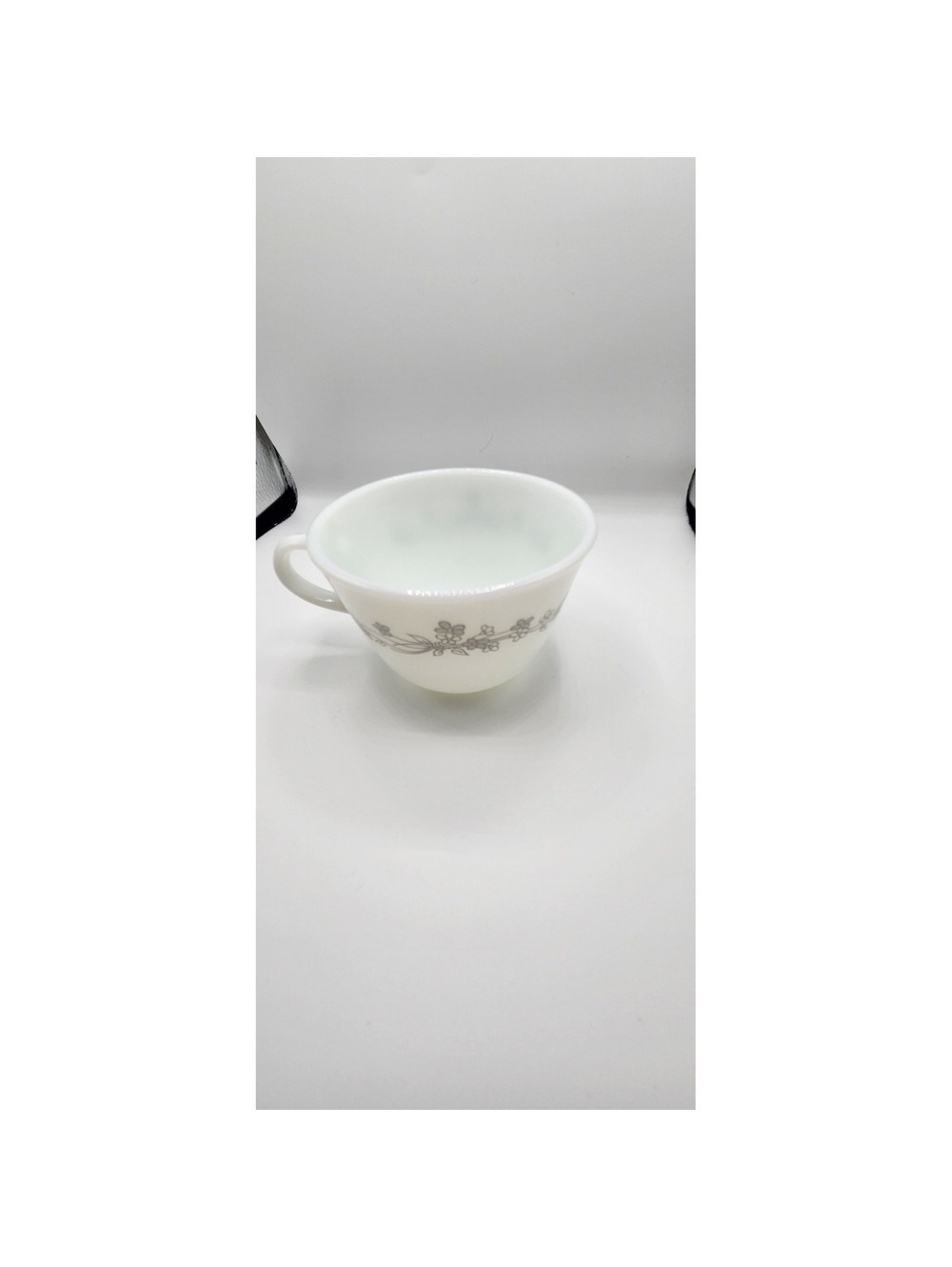 Pyrex Ribbon Bouquet Grey Floral White Milk Glass Coffee Cup A406